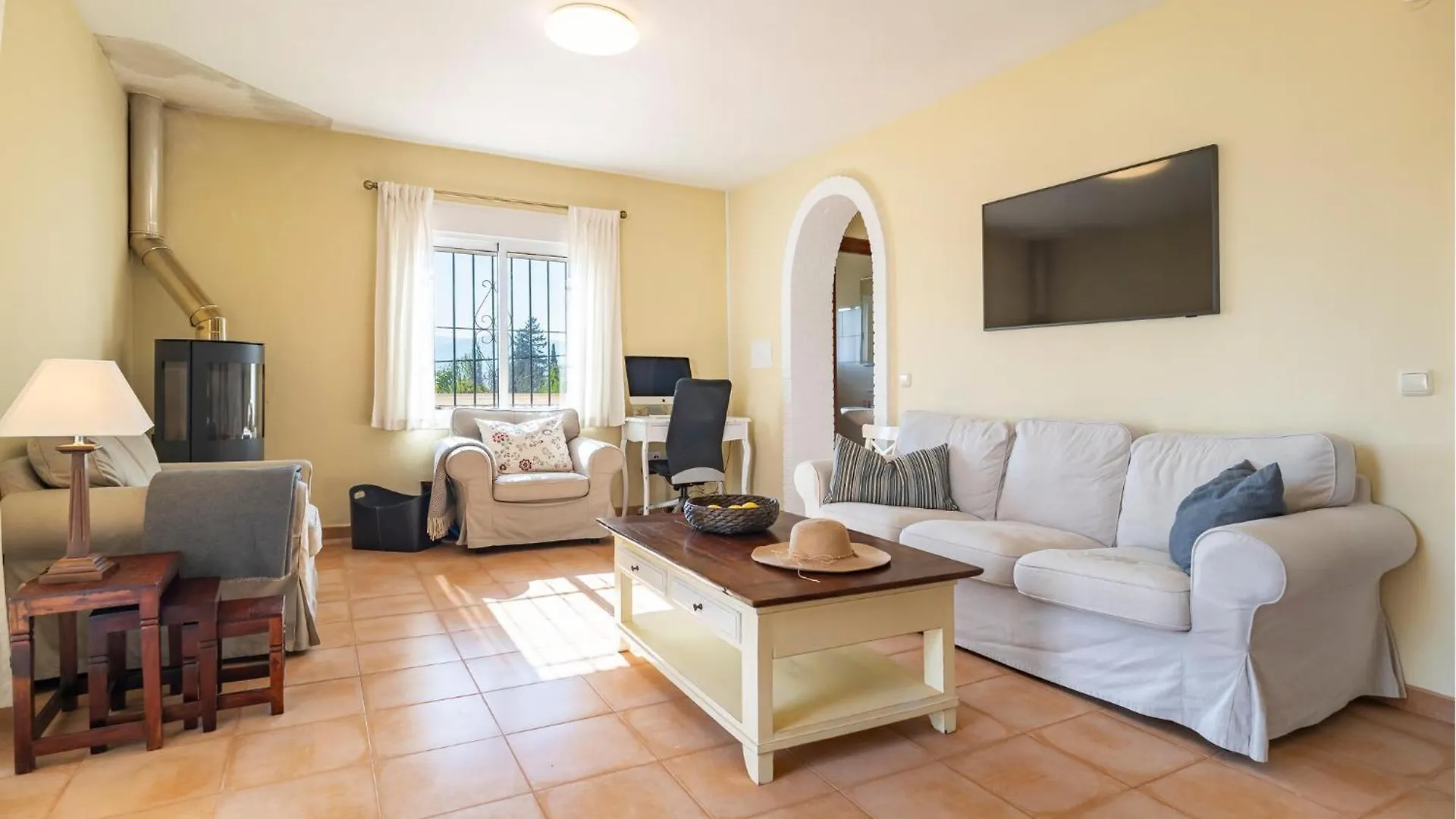 Holiday home Cozy Home In Coin With Outdoor Swimming Pool