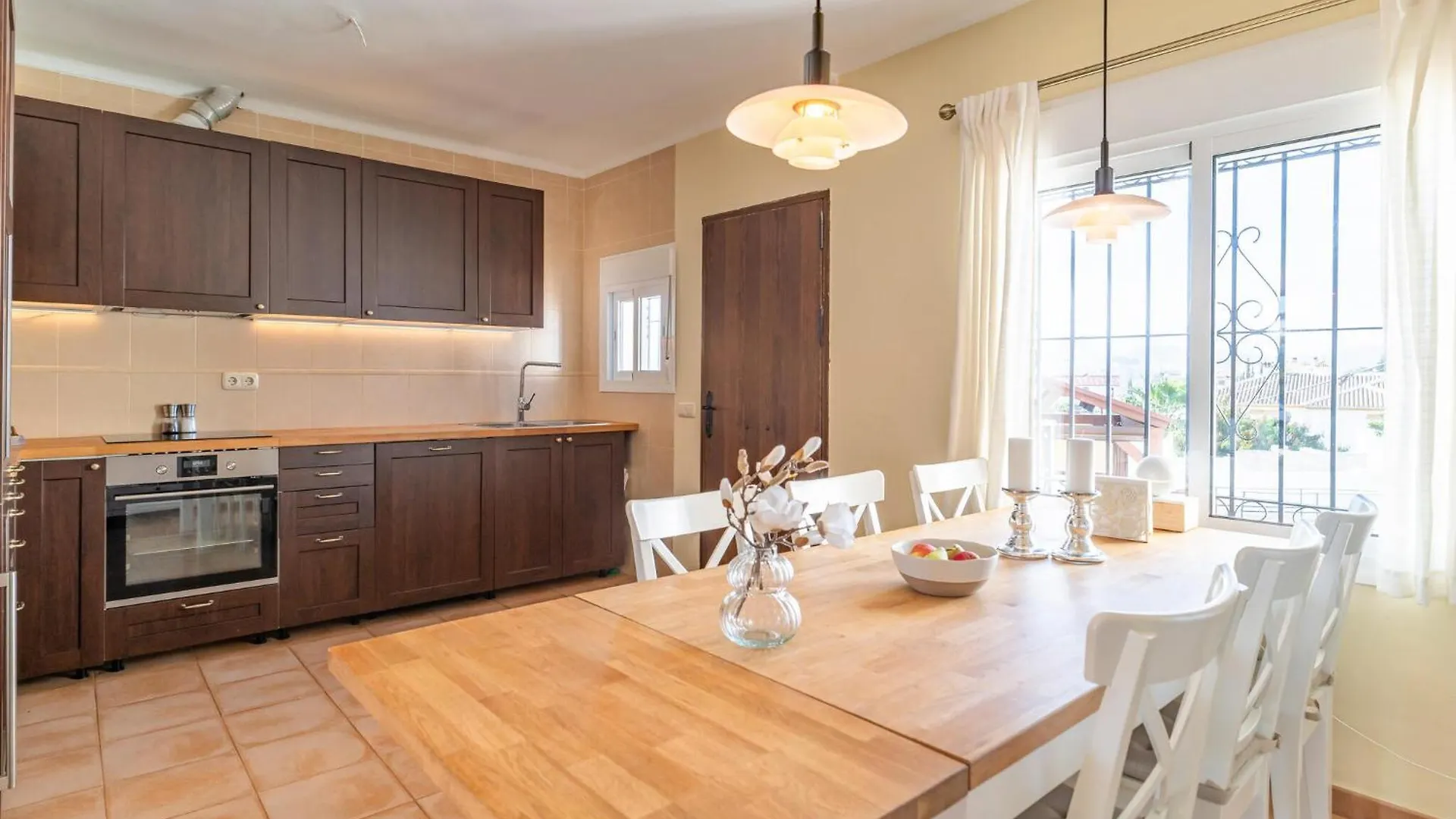 Σπίτι διακοπών Cozy Home In Coin With Outdoor Swimming Pool Ισπανία